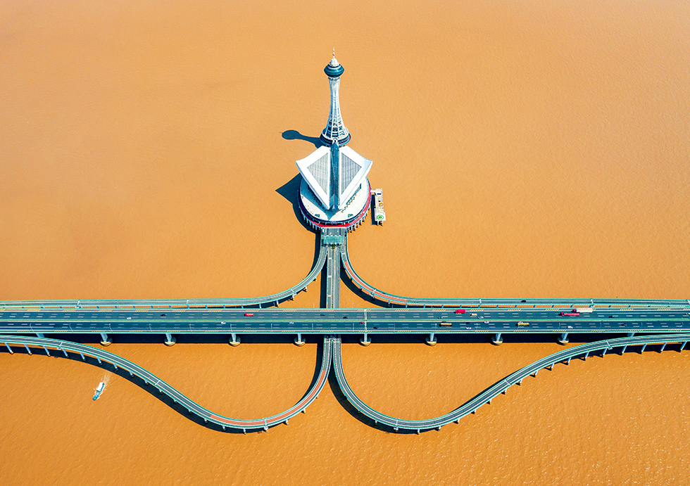 舟山、杭州灣、港珠澳、深中通道等跨海大橋招標(biāo)代理及項目咨詢