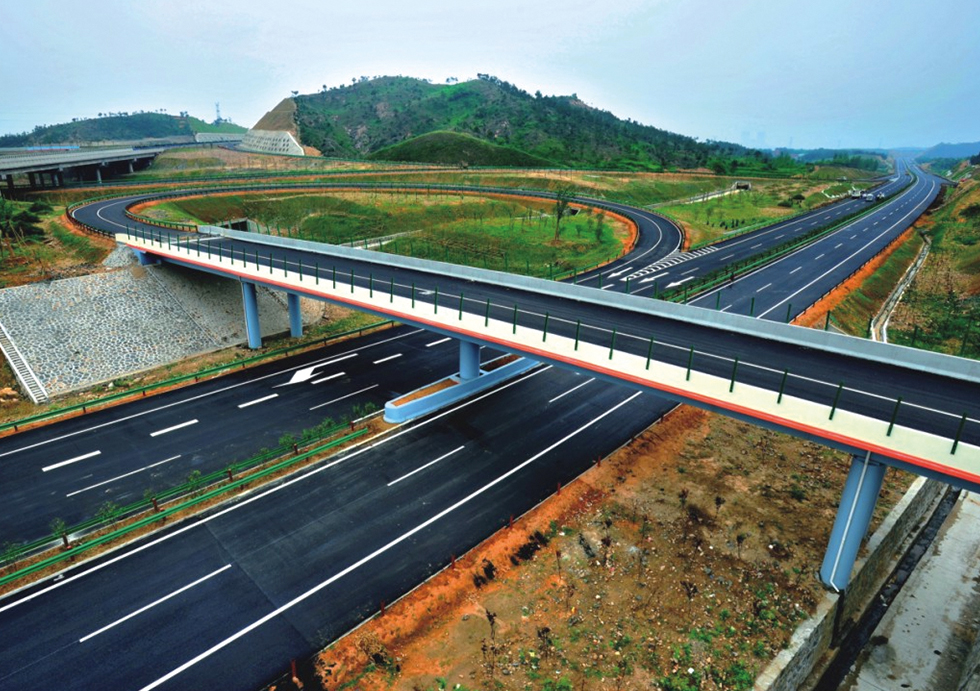 滬蓉高速麻城至武漢段、杭瑞高速公路思南至遵義段勘察設(shè)計